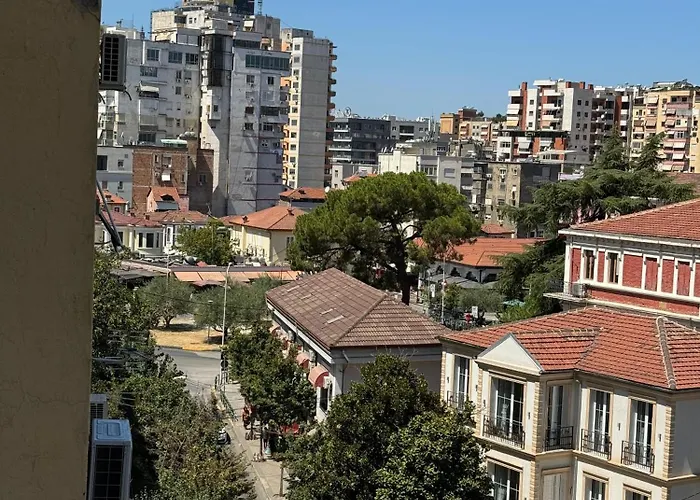 Sunlight At Pazari I Ri Apartment